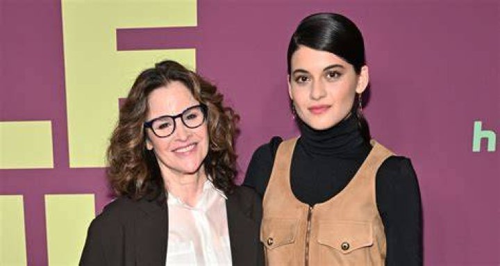 Sofia Black-D’Elia Bio-Wiki, Age, Net Worth, Height, Dating, Parents and Family
