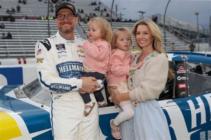 Taylor Nicole Earnhardt Bio, Wiki, Age, Height, Parents, Husband, Career and Net Worth