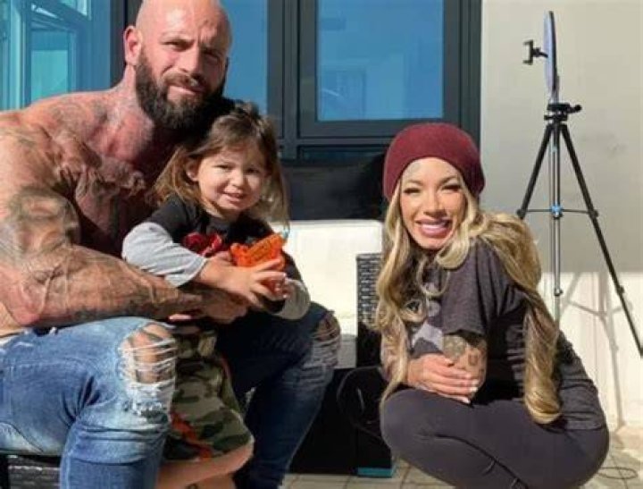 Wes Watson is Married to Wife: Valerie. Kids