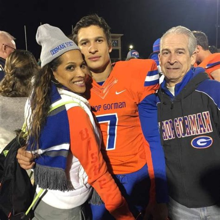 Who Are Nico Ali Walsh Parents? Meet His Mother Rasheda Ali And Father Robert Walsh