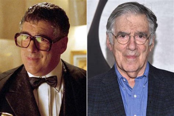 Who is Elliott Gould’s wife? How old is Elliott Gould in Friends?