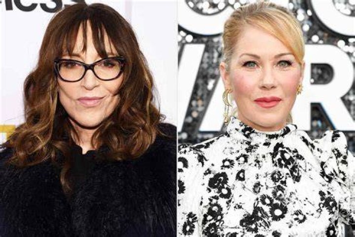 Who is Katey Sagal twin sisters? How are Liz and Katey Sagal related?