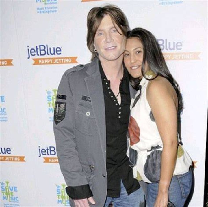 Who Is Melina Gallo? John Rzeznik Wife Age And Instagram Photos