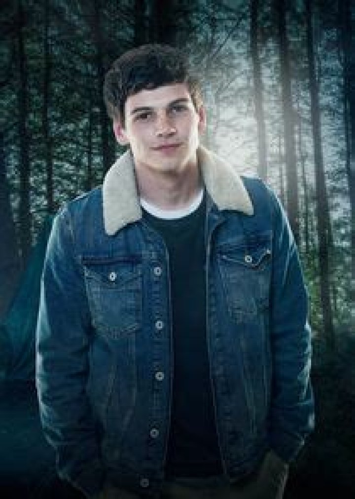 Who Plays Dev In The A List? Meet The Actor Barnaby Tobias