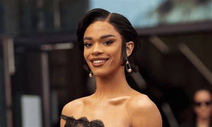 Yasmin Dar Age, Wiki, Biography, Height, Boyfriend, Instagram