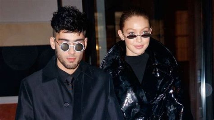 Zayn Malik (One Direction) Wiki, Biography, Age, Height, Weight, Girlfriend, Family, Career, Net Worth