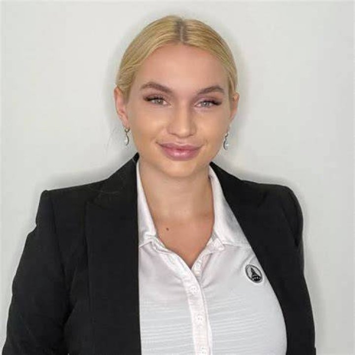 Zoie Burgher (Twitch Star) Wikipedia, Biography, Age, Height, Weight, Boyfriend, Net Worth, Career, Facts